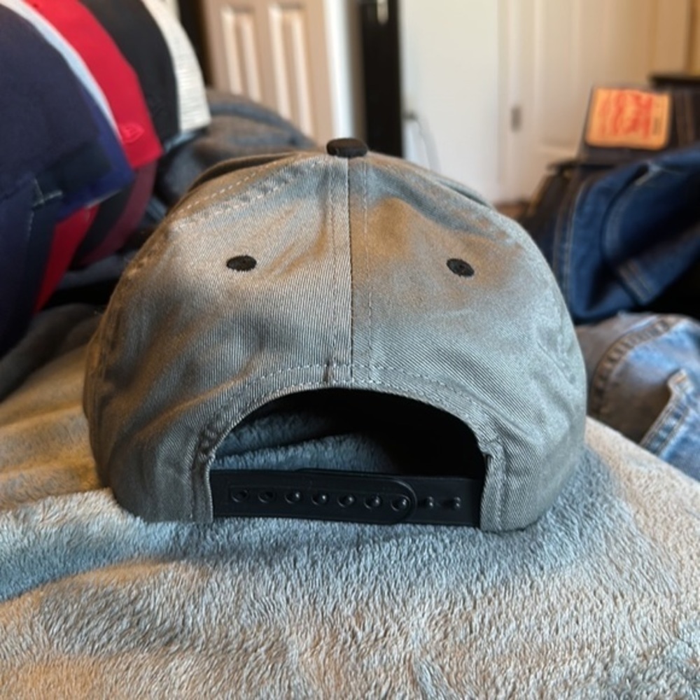 College SnapBack - Picture 4 of 5